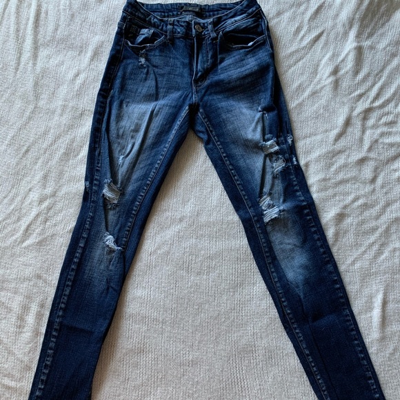 KanCan distressed skinny jeans - Picture 2 of 2